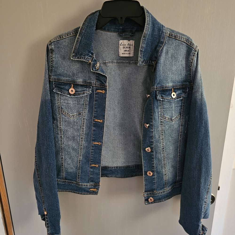 Cropped jean jacket